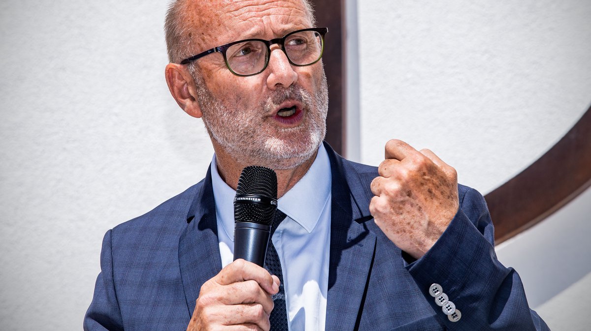 Robert Crauste, le maire du Grau-du-Roi