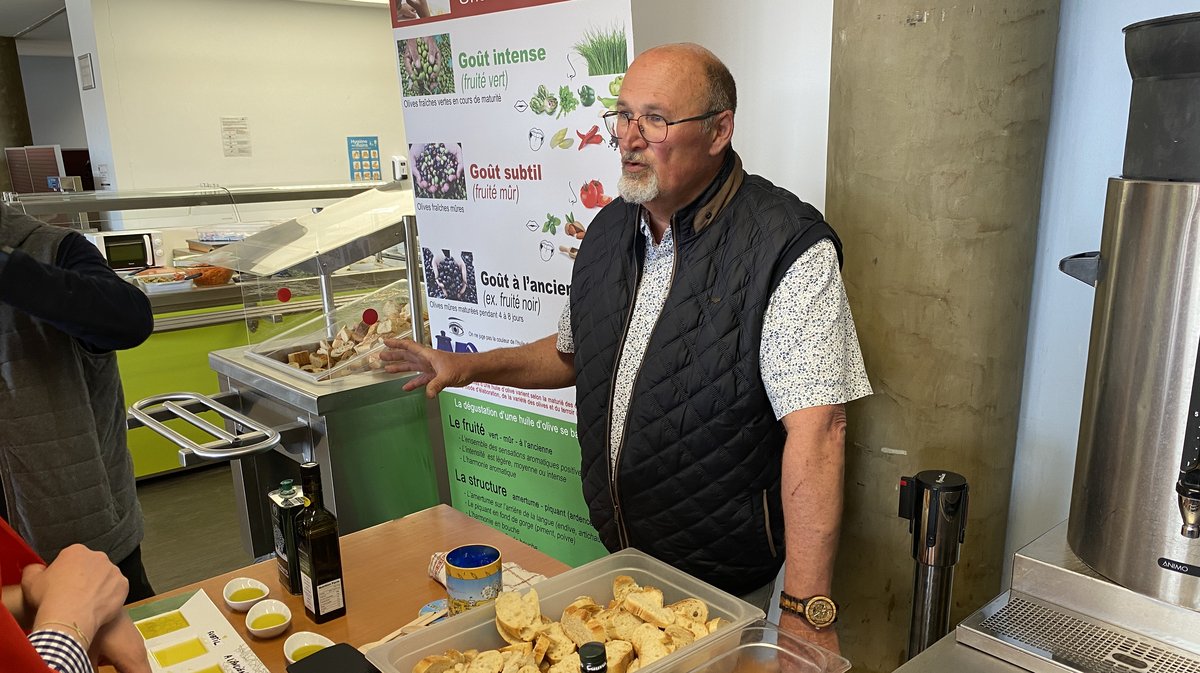 Luc Poulain d'Andecy.