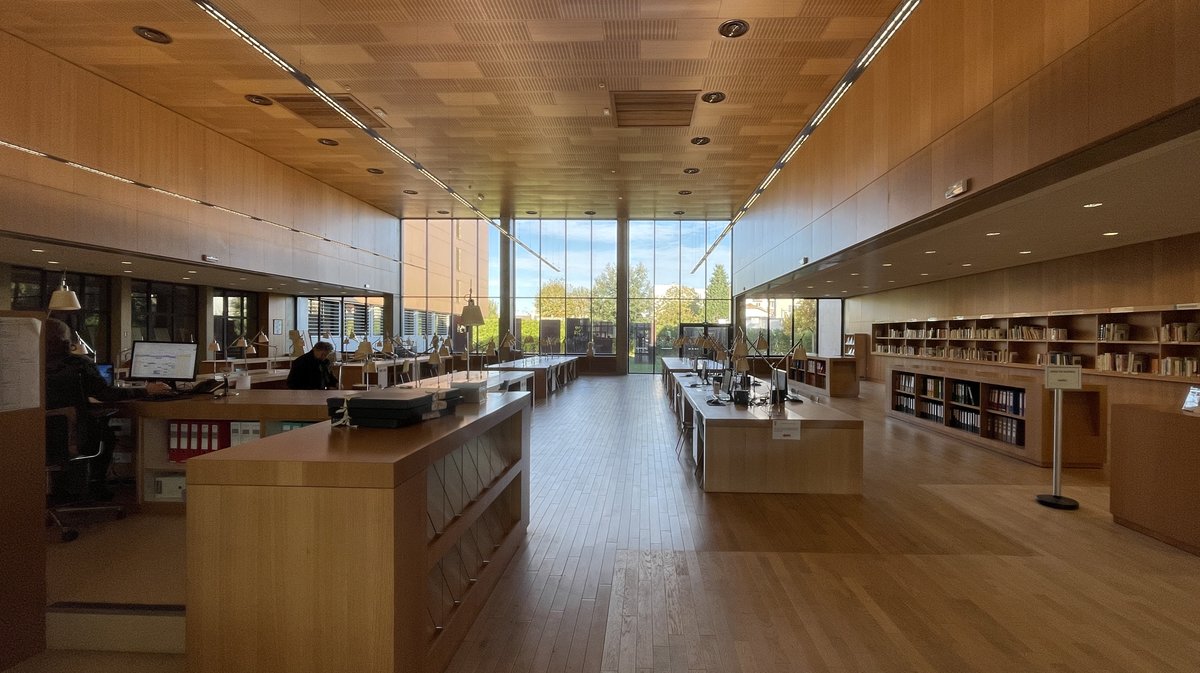 La salle de lecture des Archives d&eacute;partementales du Gard &agrave; N&icirc;mes (Photo Anthony Maurin)