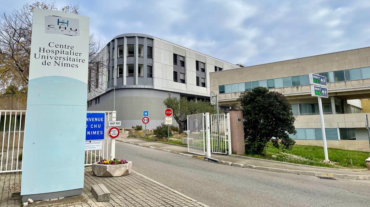 CHU Caremau.