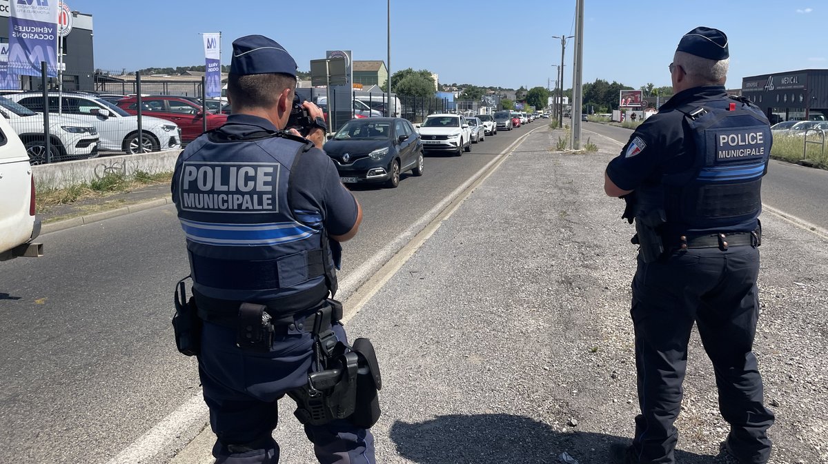 C'est lors de deux contr&ocirc;les routiers que les menaces ont &eacute;t&eacute; prof&eacute;r&eacute;es.