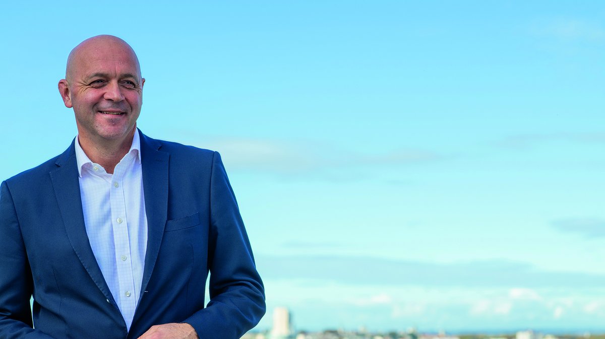 La rumeur se faisait toujours plus insistante depuis quelques semaines. C'est d&eacute;sormais officiel, Jean-Michel Jalabert a d&eacute;cid&eacute; de mener sa propre liste pour les prochaines &eacute;lections municipales.&nbsp;