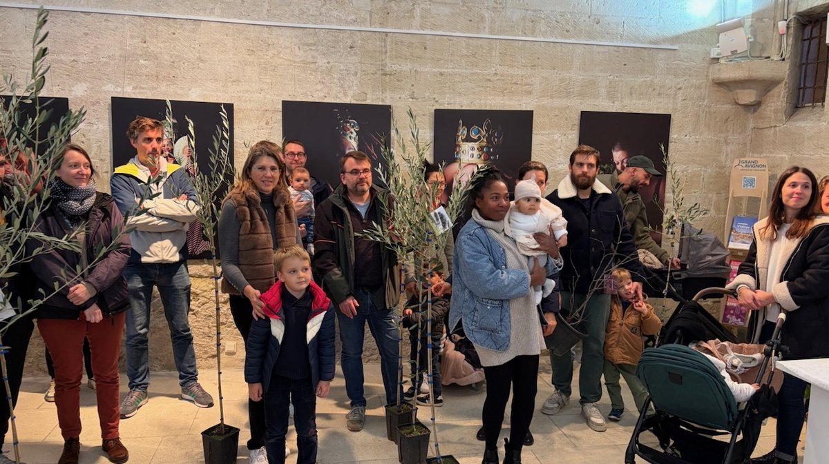 Ce samedi &agrave; la Tour Philippe-le-Bel, lors de la remise des arbres