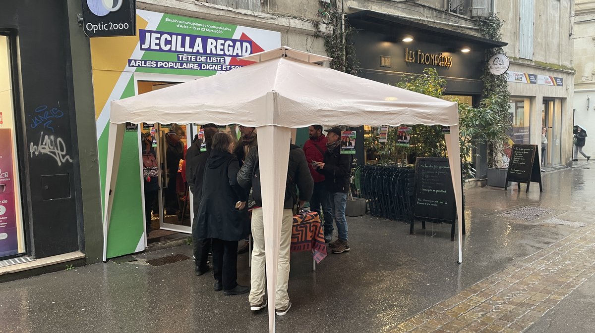 ARLES Jecilla Regad a inauguré son local de campagne, ce samedi