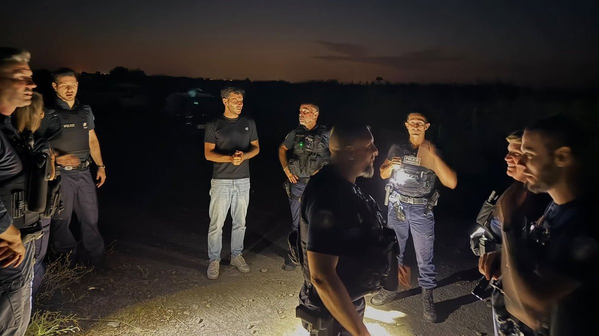 Nelson Chaudon pr&eacute;sent sur site avec les forces de l'ordre