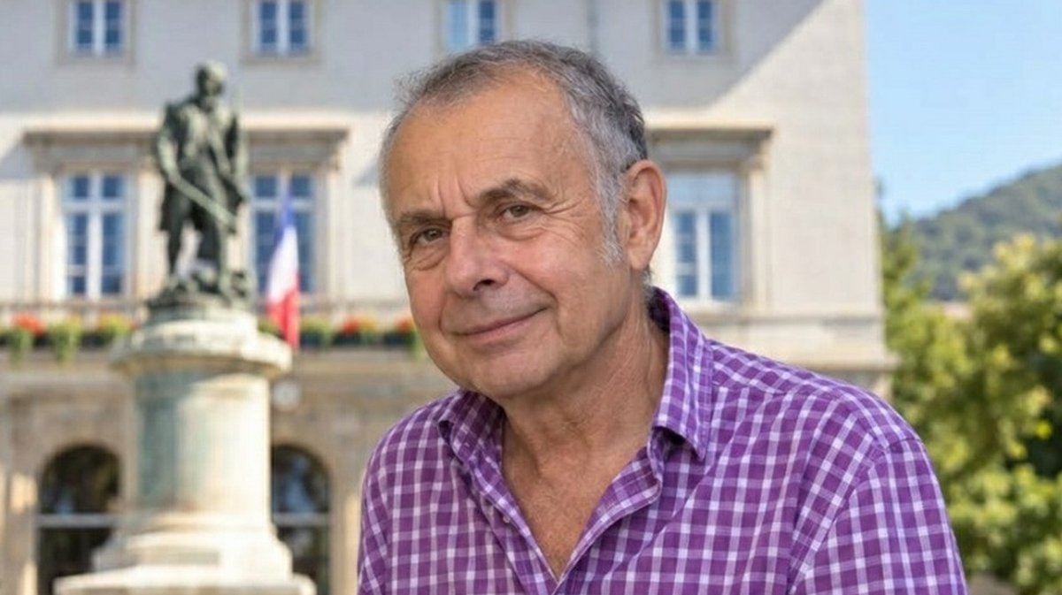 Jean-Baptiste Thibaud, t&ecirc;te de liste LFI pour els &eacute;lectiosn s&eacute;natoriales du Gard