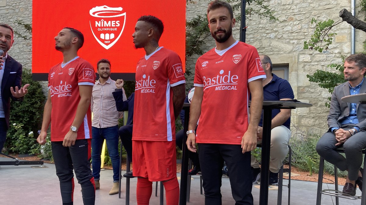 Maillot signature Nîmes Olympique