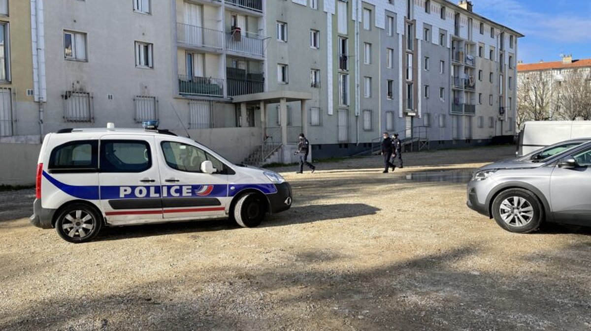 4 jeunes soupçonnés dans un trafic de drogue interpellés au Chemin Bas d'Avignon