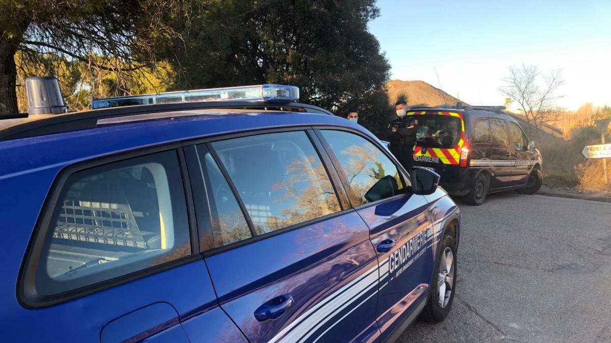 3 morts dans un village près de Nîmes, enquête pour homicides