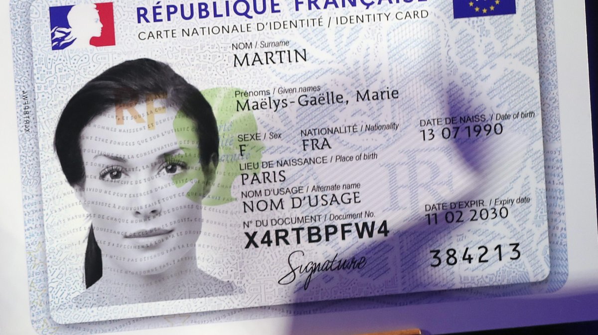 Usurpation d'identité : une nouvelle carte d'identité plus