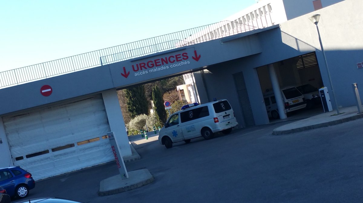 Un homme interpellé chez lui après des violences sur des infirmiers de l'hôpital d'Alès