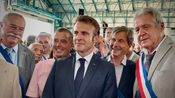 Emmanuel Macron Garons