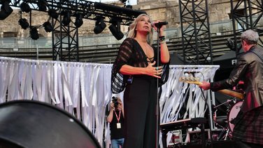 zazie arènes de nîmes festival concert