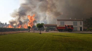 SDIS 30 Les pompiers du gard sauvent une maison