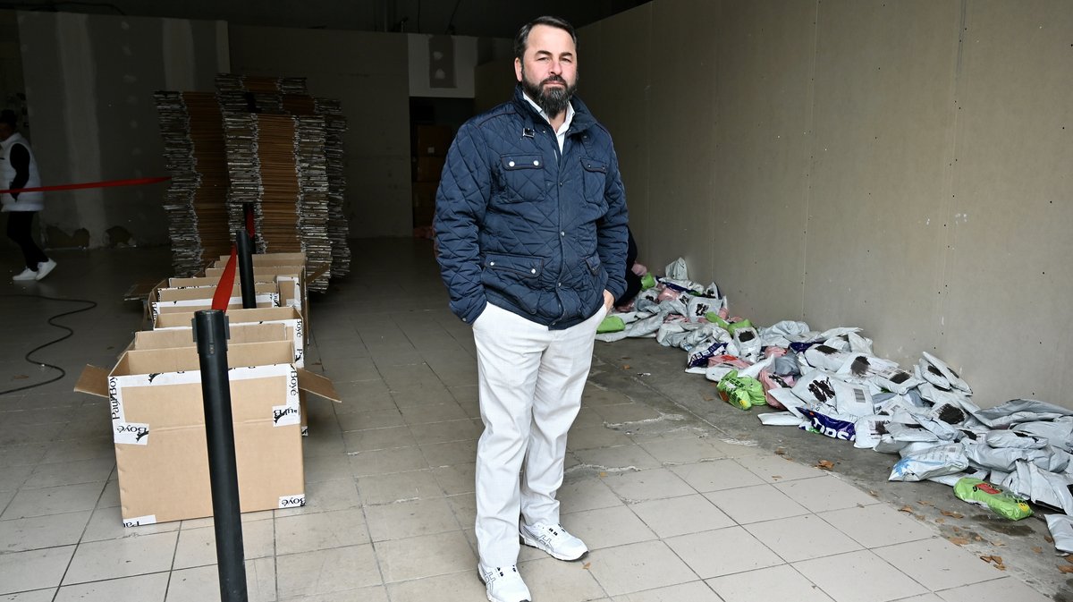 Une vente à l'aveugle de colis non distribués cartonne à Toulouse