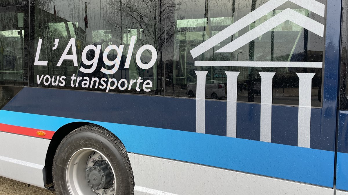 Les nouveaux bus et nouvelles couleurs du réseau Tango de Nîmes métropole (Photo Anthony Maurin).