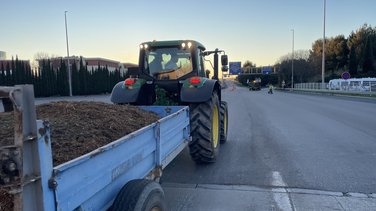 manif agriculteurs blocage autoroute