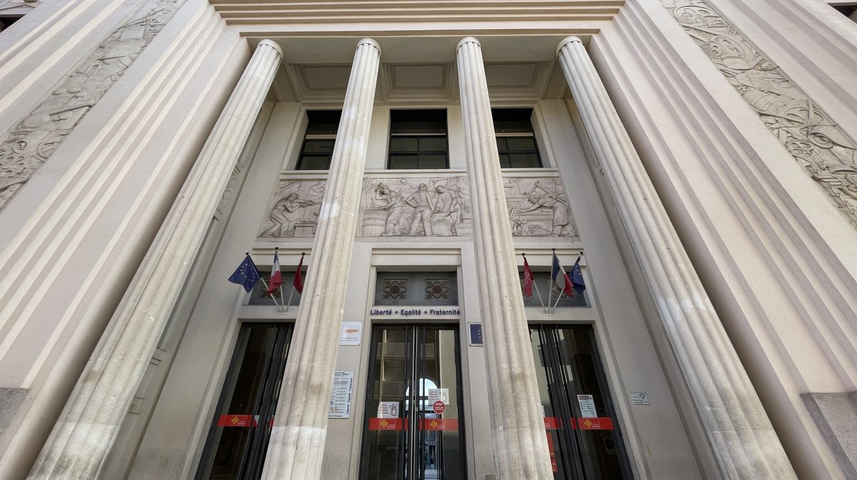 Héritiers de mémoire lycée Dhuoda Yann Jurovics  (Photo Anthony Maurin)