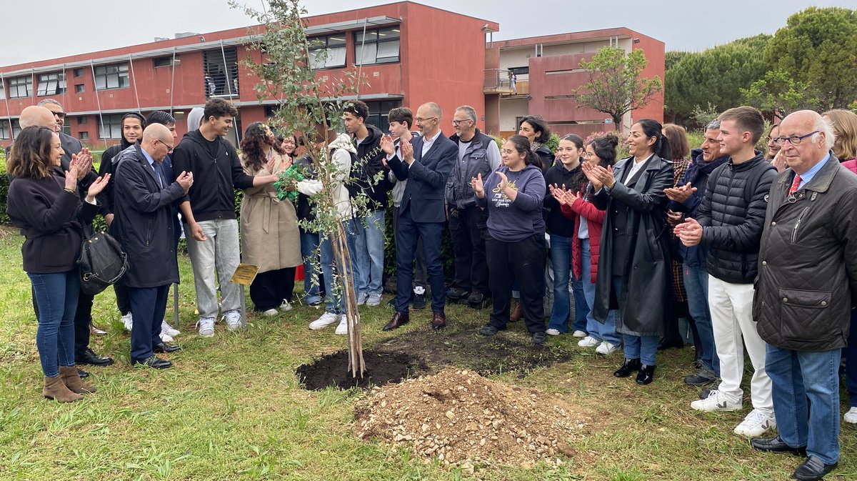 30 ans lycée Philippe Lamour Nîmes