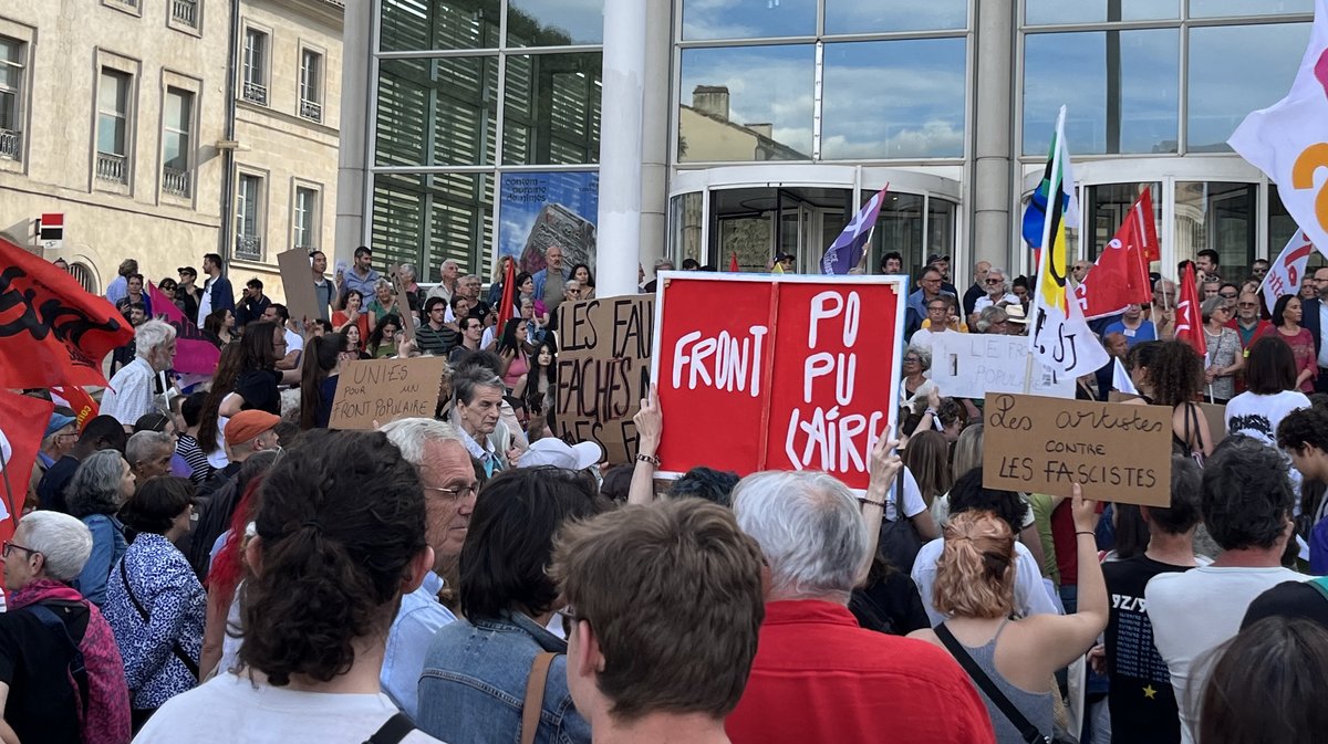 manif contre extrême droite