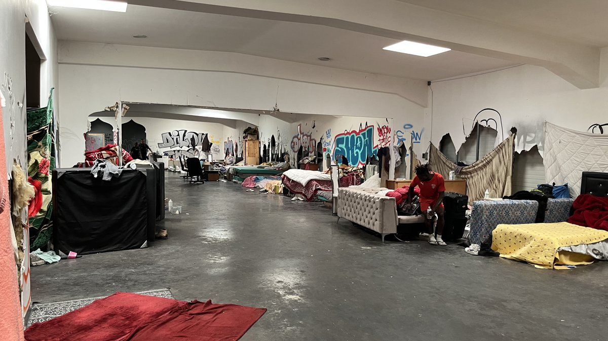 NÎMES Squat de migrants à Valdegour : des visites de potentiels acheteurs sous tensions