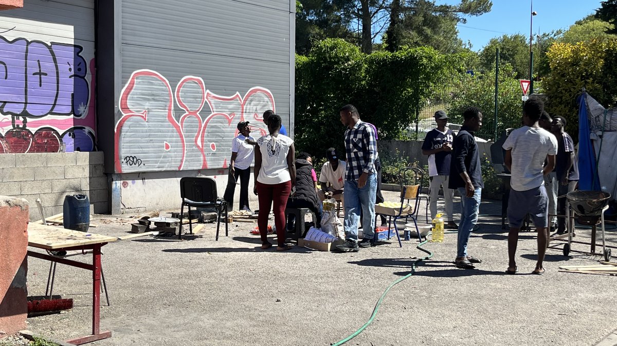 NÎMES Squat de migrants à Valdegour : des visites de potentiels acheteurs sous tensions