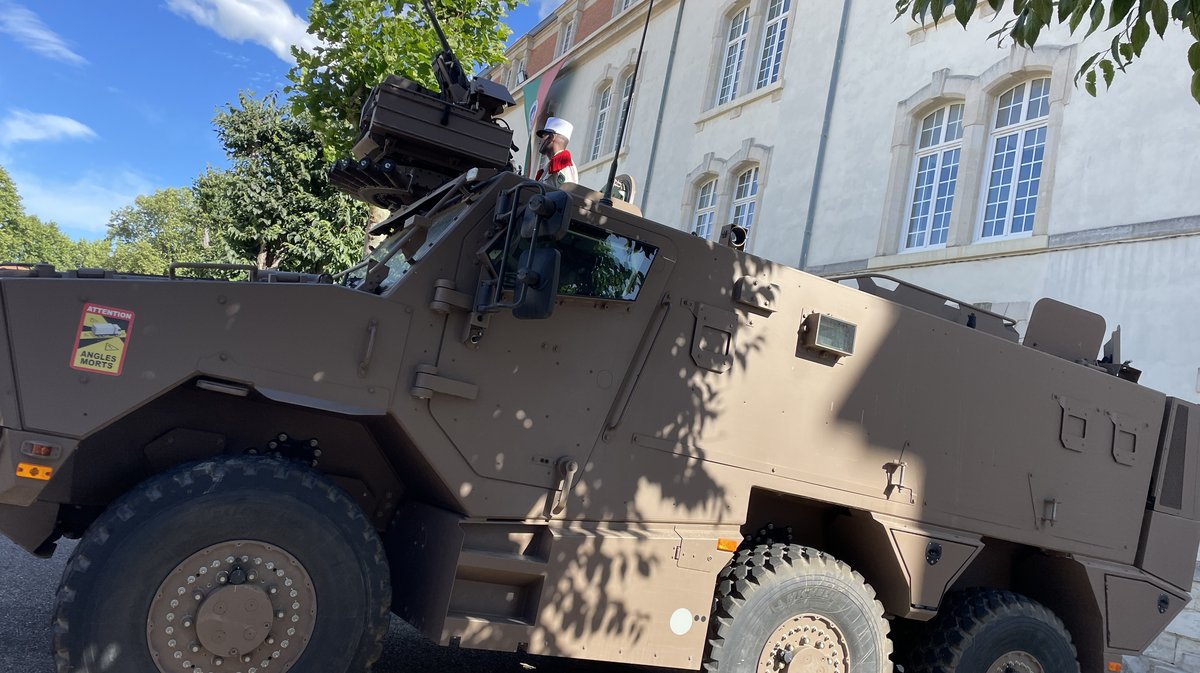 Passation de commandement 2e REI Nîmes juin 2024 (Photo Anthony Maurin)