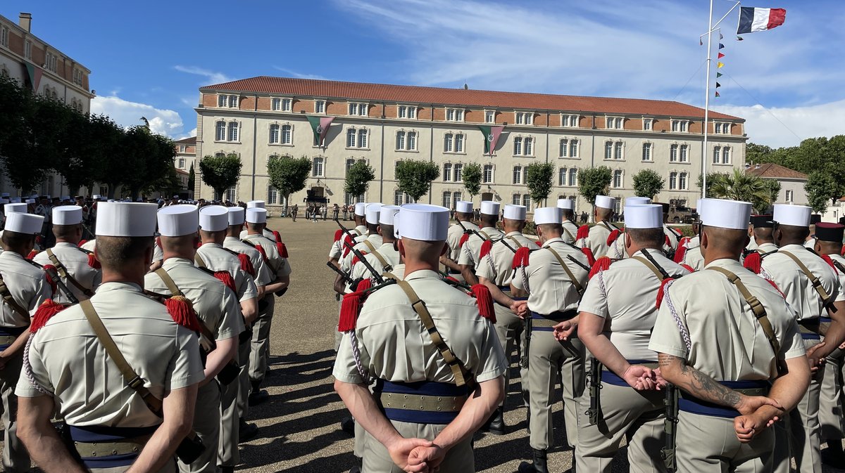 Passation de commandement 2e REI Nîmes juin 2024 (Photo Anthony Maurin)