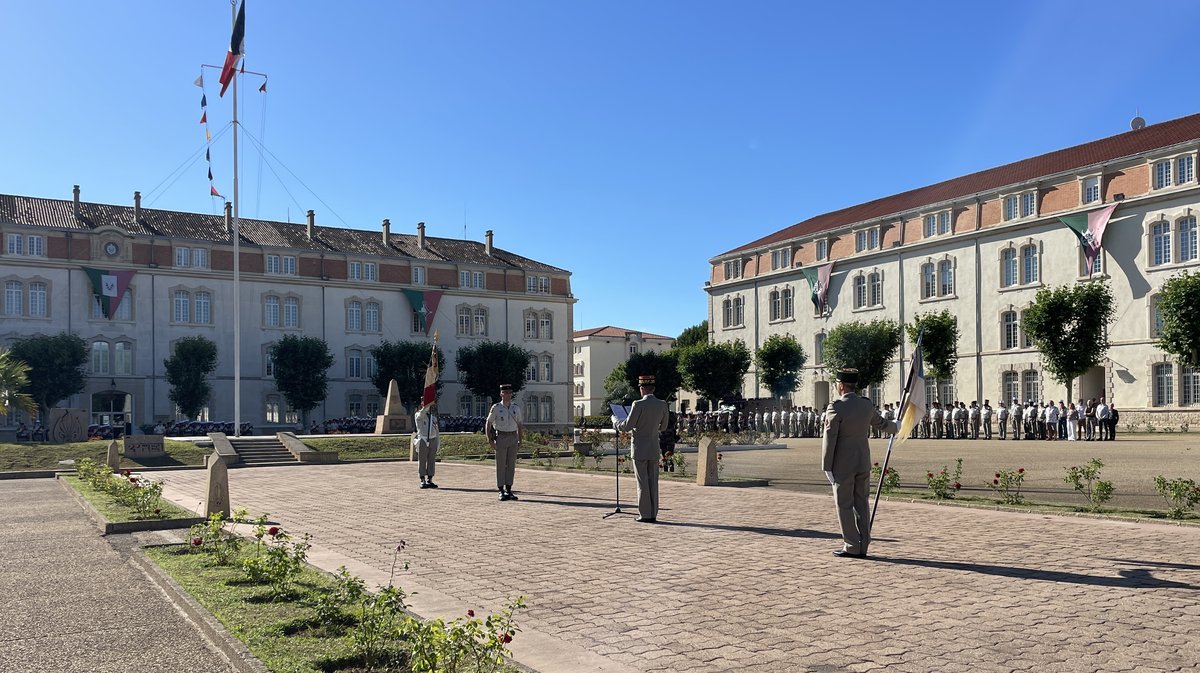 Passation de commandement 2e REI Nîmes juin 2024 (Photo Anthony Maurin)