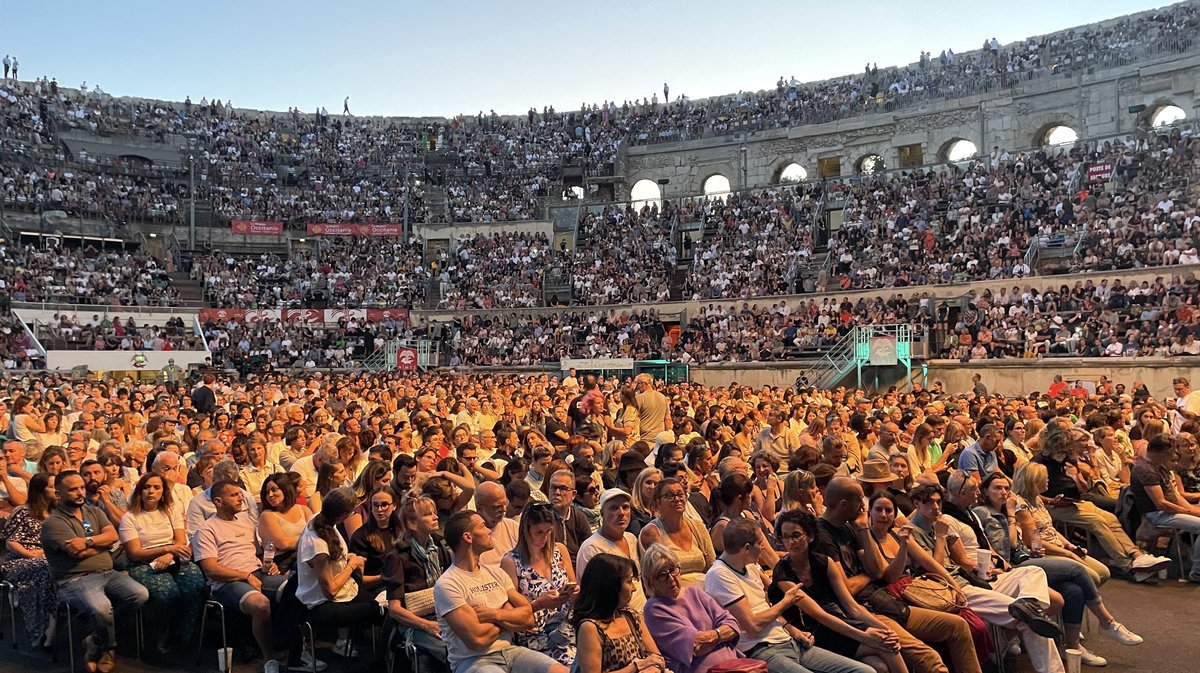 Concert de Sofiane Pamart au Festival de Nîmes 2024 (Photo Anthony Maurin)