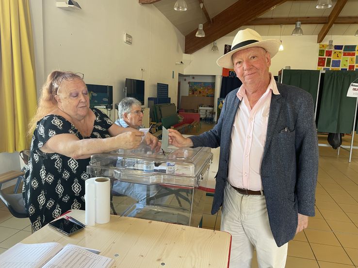 Charles Menard, candidat NFP dans la première circonscription du Gard.