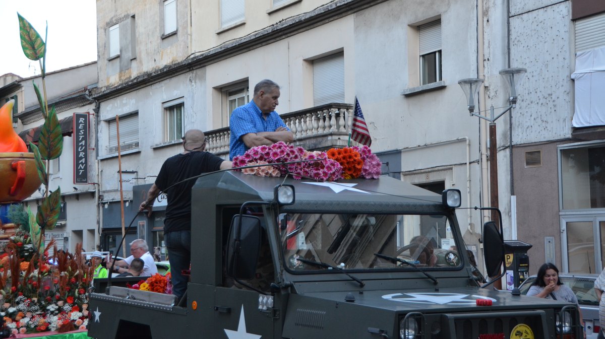 Corso Fleuri Alès 14 juillet 2014