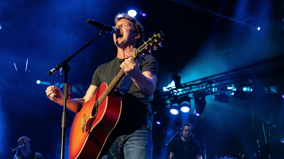 james blunt arènes de Nîmes