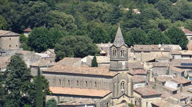 Église Saint-Vincent de Collias (Photo Wikicommons)