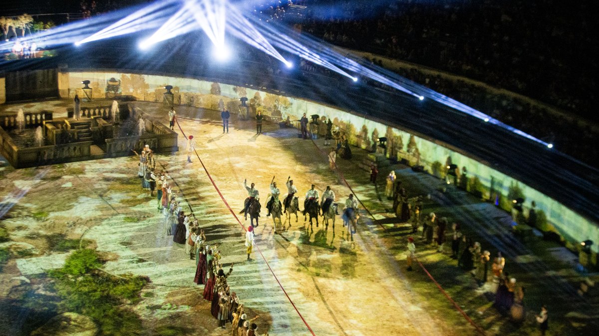 arenes nimes legendes jardins (yp)