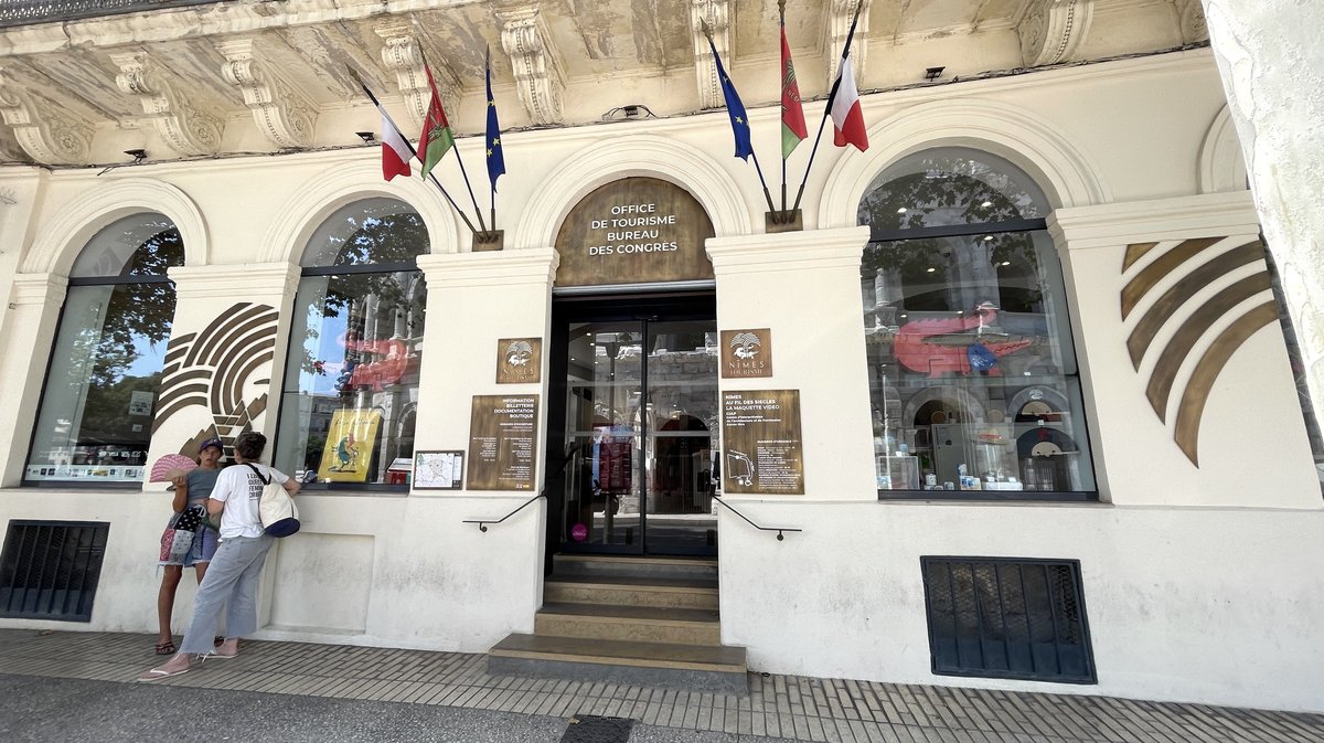 Les boules de pétanque à acquérir à l'Office de Tourisme de Nîmes (Photo Anthony Maurin)