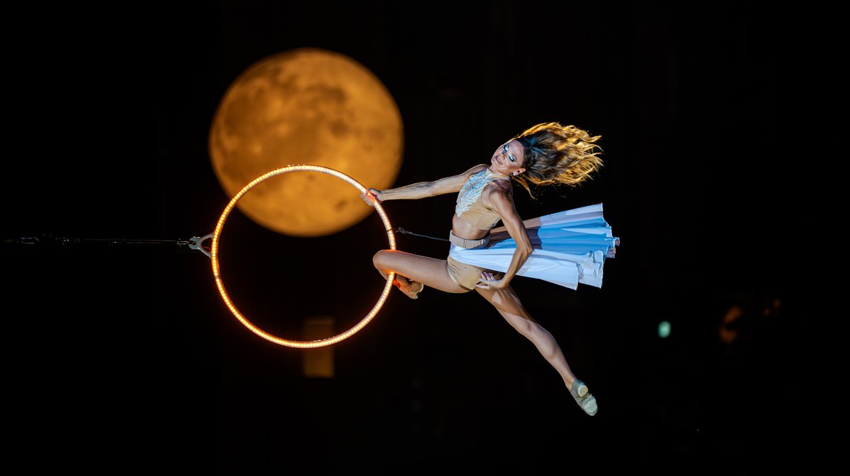 La légende des Jardins son et lumières 2024 Nîmes (Photo YourWolfAgency)