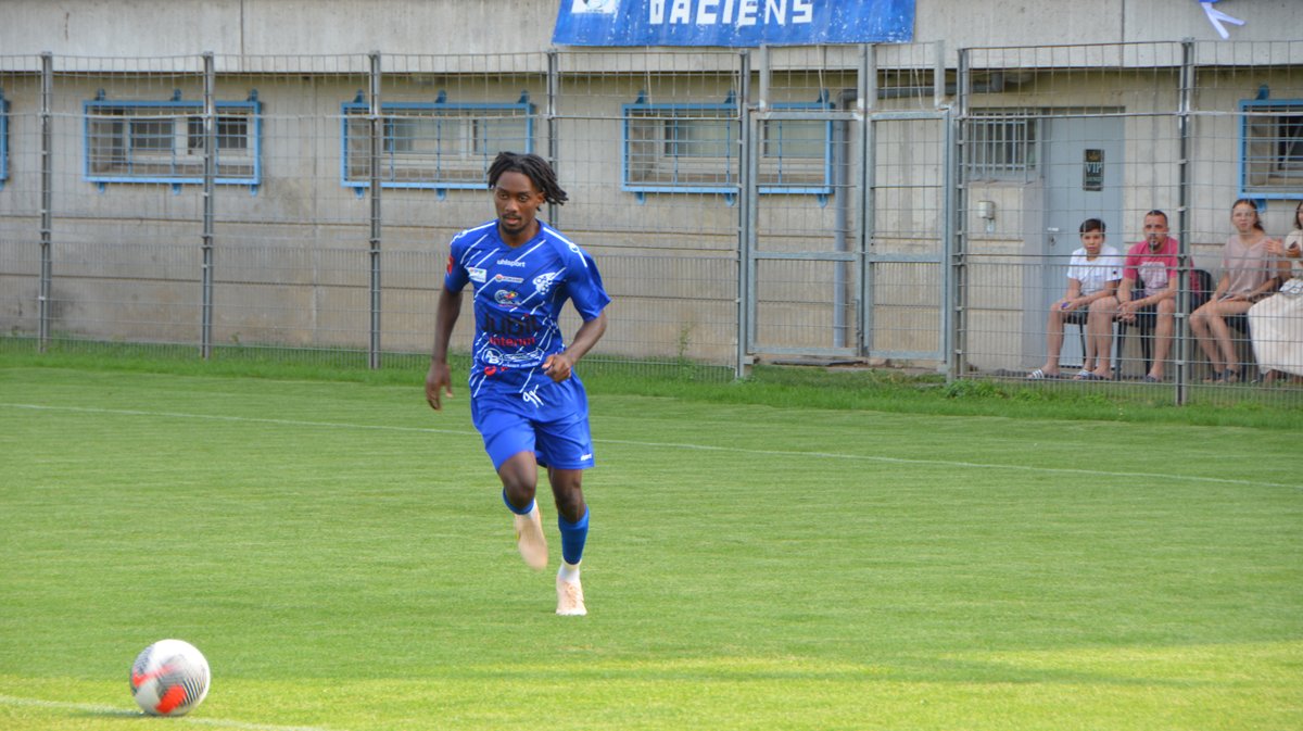 Ali Mouandhu OAC Olympique d'Alès en Cevennes