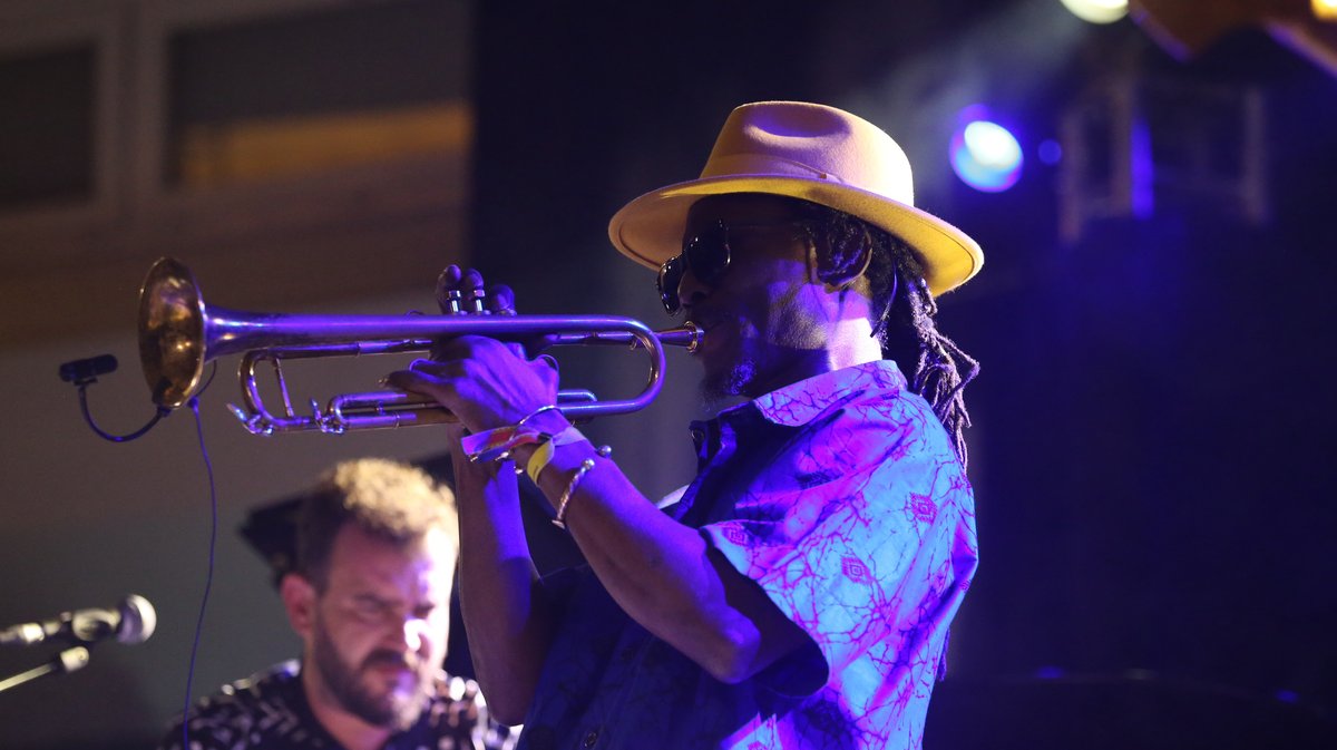 Muyiwa Kunnuji Combo et Ayo Nîmes métropole Jazz festival Foyer Saint-Géniès-de-Malgoirès 2024 (Photo Anthony Maurin)