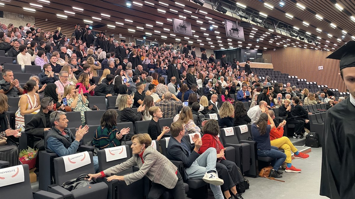 Remise des diplômes 2024 de l'université Nîmes (Photo Anthony Maurin)