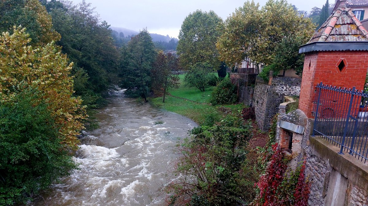 La Salendrinque, dans la traversée de Lasalle