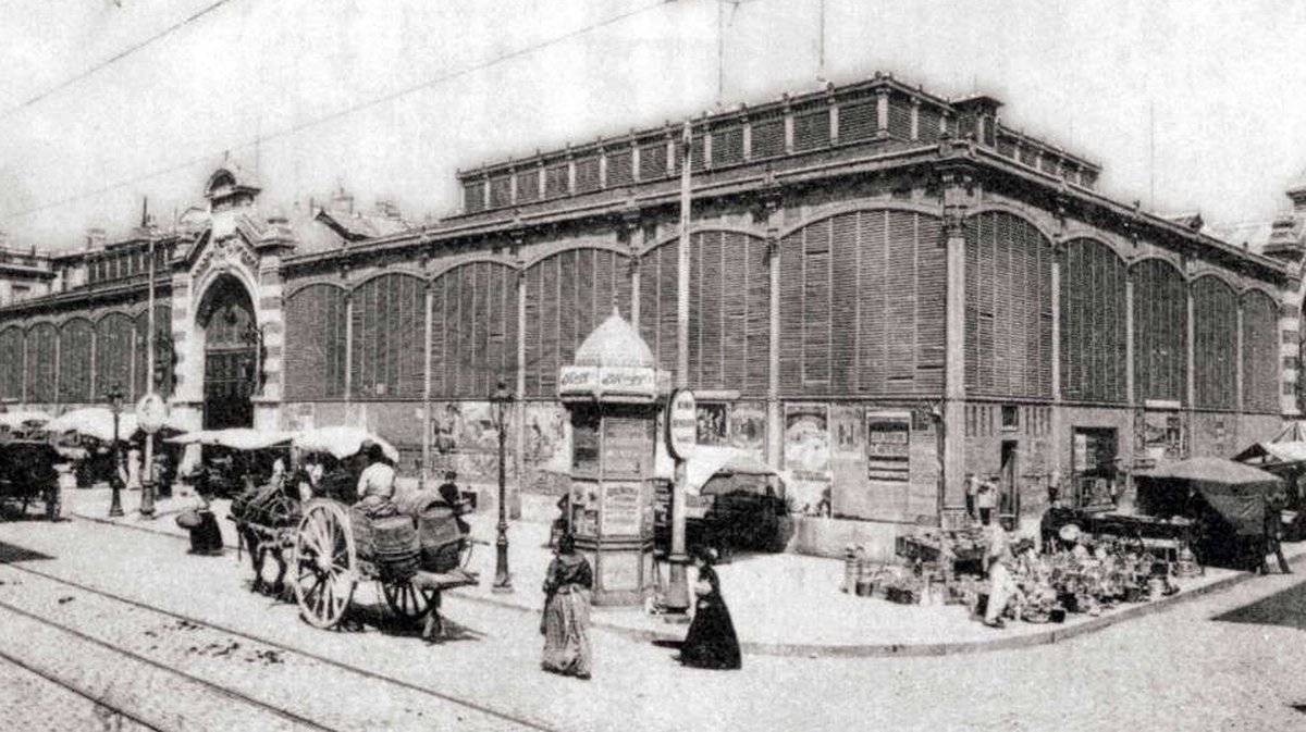 Les Halles de Nîmes en 1927 (Photo collection Ville de Nîmes)