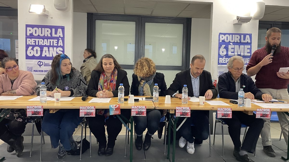 La France Insoumise Manuel Bompard Laure Pellet, Mathilde Houget, Leïla Taamal, Victoria Hunter Nîmes novembre 2024 (Photo Anthony Maurin)