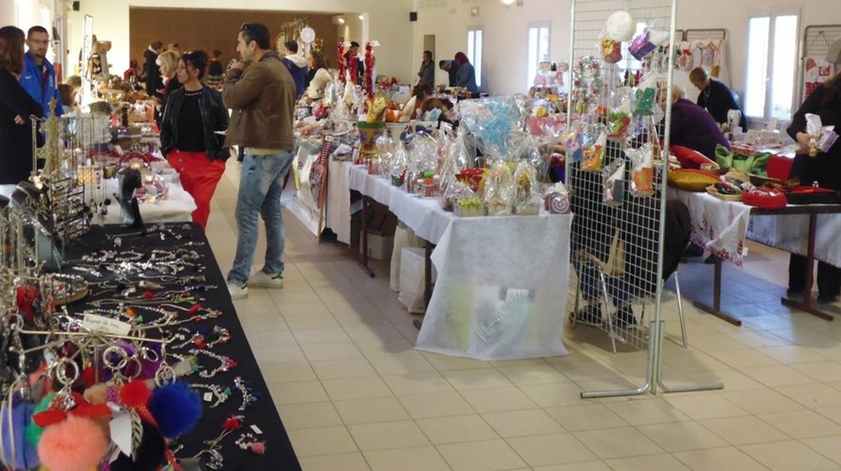 Les exposants de la seconde édition du marché de Noël.