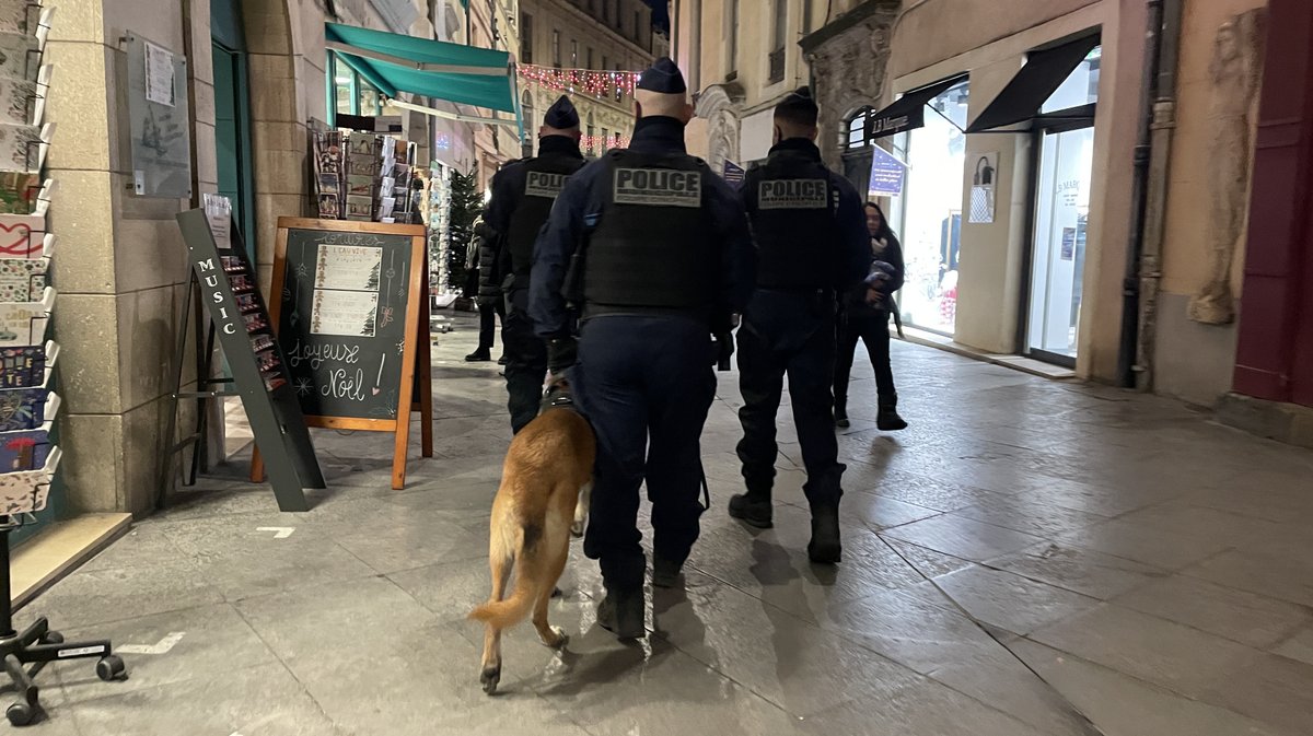 Dispositif de sécurisation renforcée de la Police municipale de Nîmes pendant les fêtes de fin d’année (Photo Anthony Maurin)