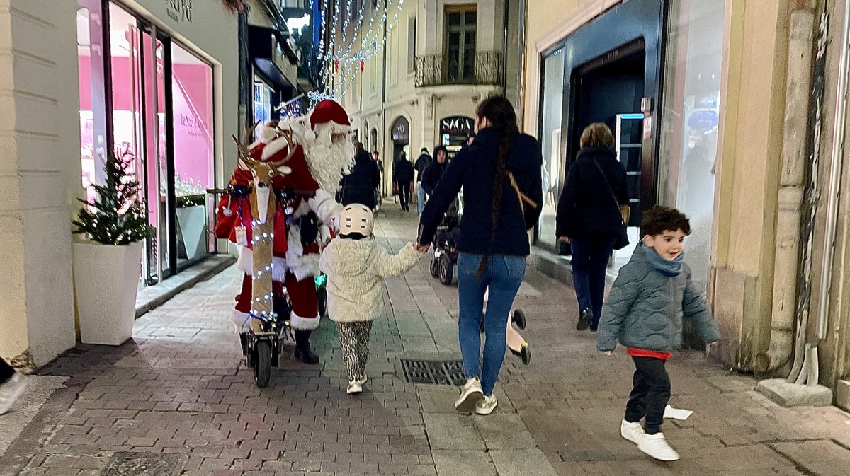 Dispositif de sécurisation renforcée de la Police municipale de Nîmes pendant les fêtes de fin d’année (Photo Anthony Maurin)