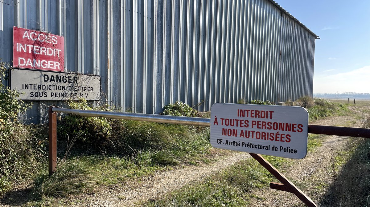 Aérodrome Courbessac centrale photovoltaïque SPL Agate EDF énergies renouvelables (Photo Archives Anthony Maurin)