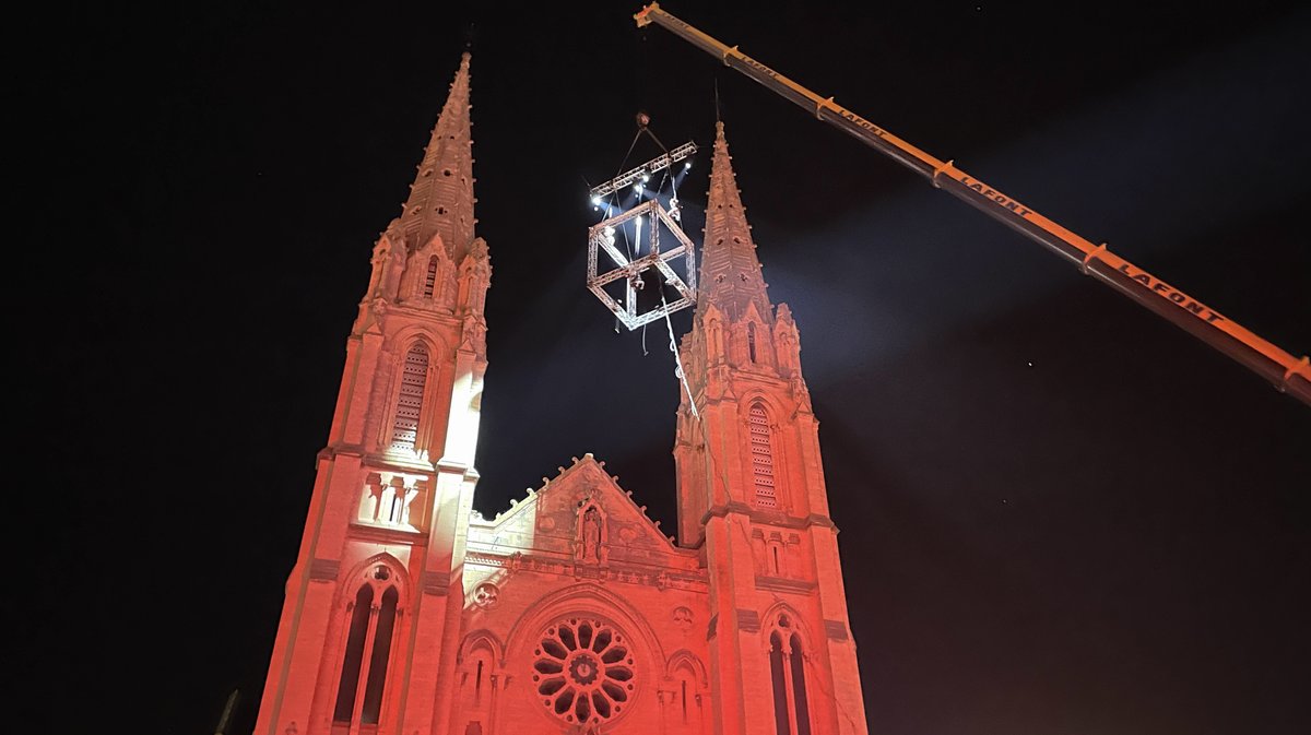 « CUbo, l’appel du large » par Eventi Verticali et Aérosculpture 2024 (Photo Anthony Maurin)