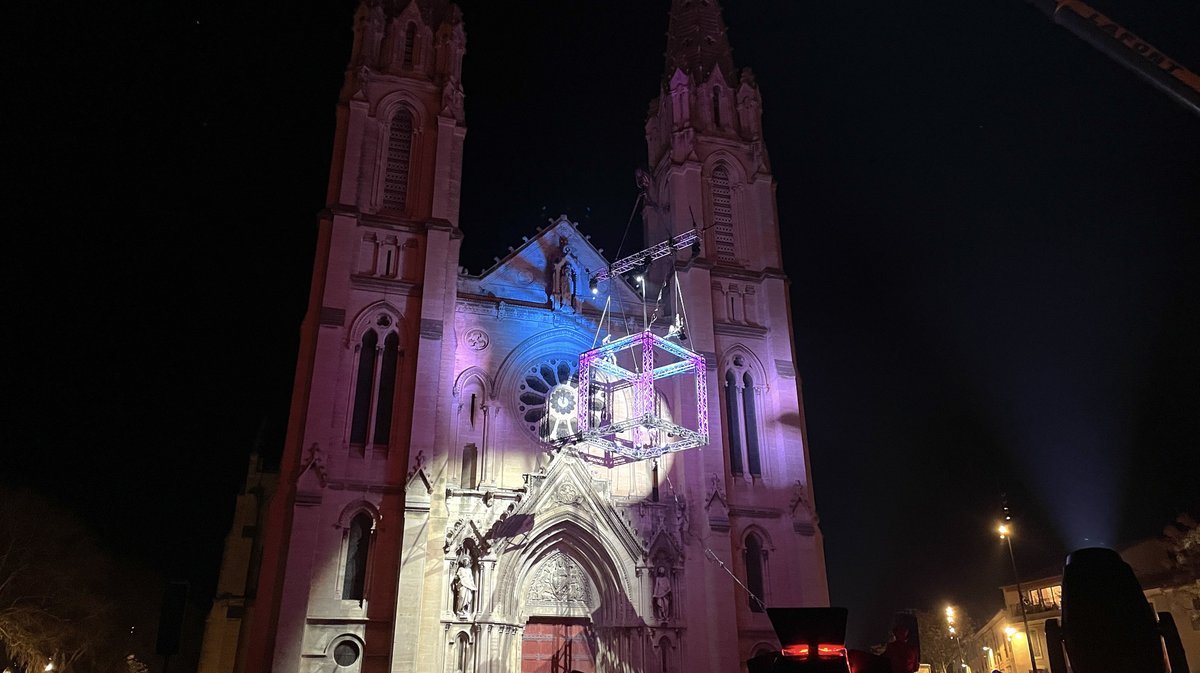 « CUbo, l’appel du large » par Eventi Verticali et Aérosculpture 2024 (Photo Anthony Maurin)