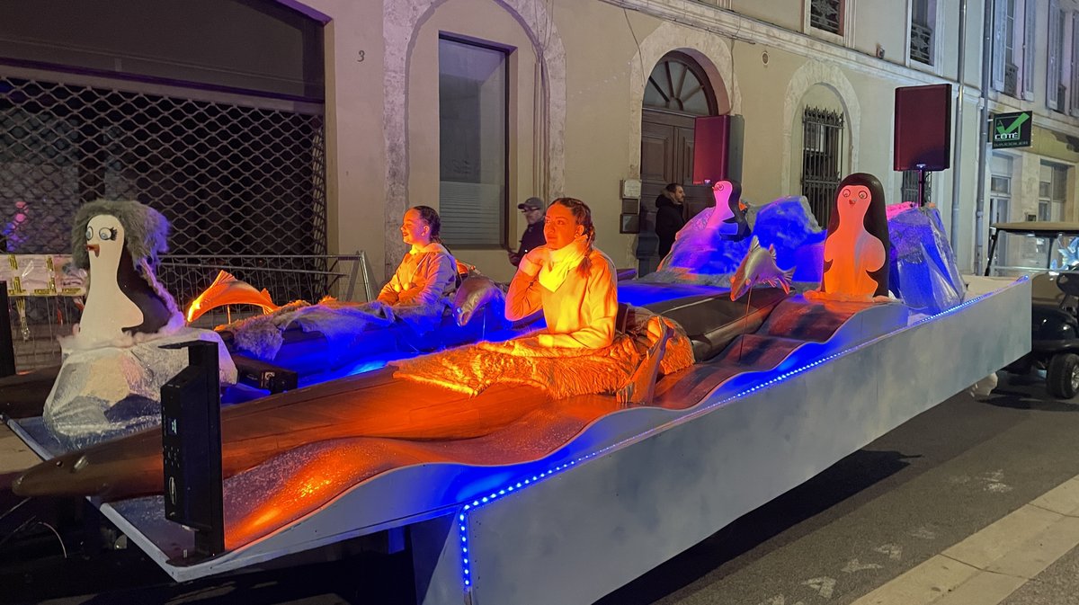 Parade Noël Nîmes 2024 (Photo Anthony Maurin)